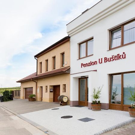 Penzion U Bustiku Sardice Экстерьер фото