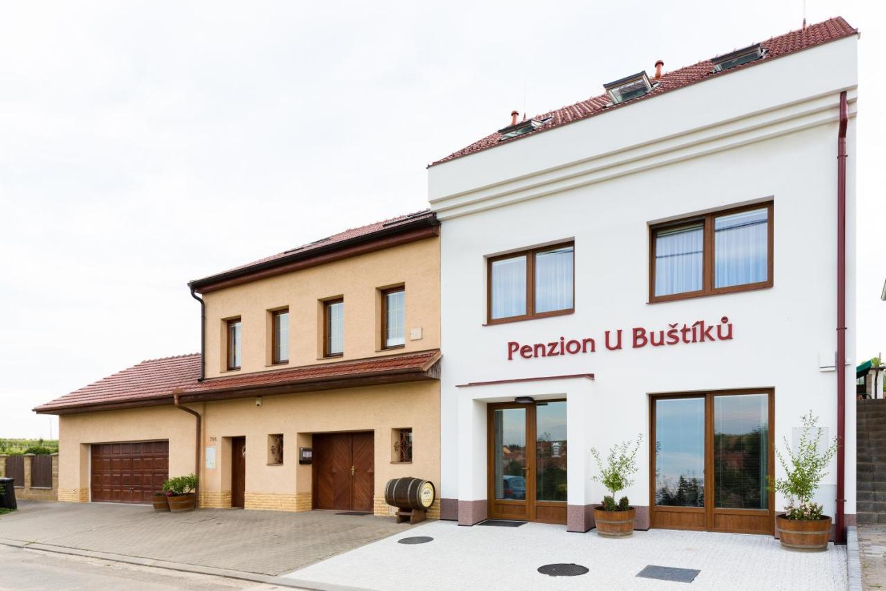 Penzion U Bustiku Sardice Экстерьер фото